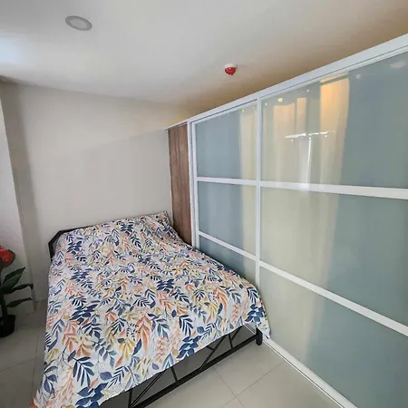 Jearl Cozy And Homey Penthouse With Balcony At Primeworld District Mactan Tower P